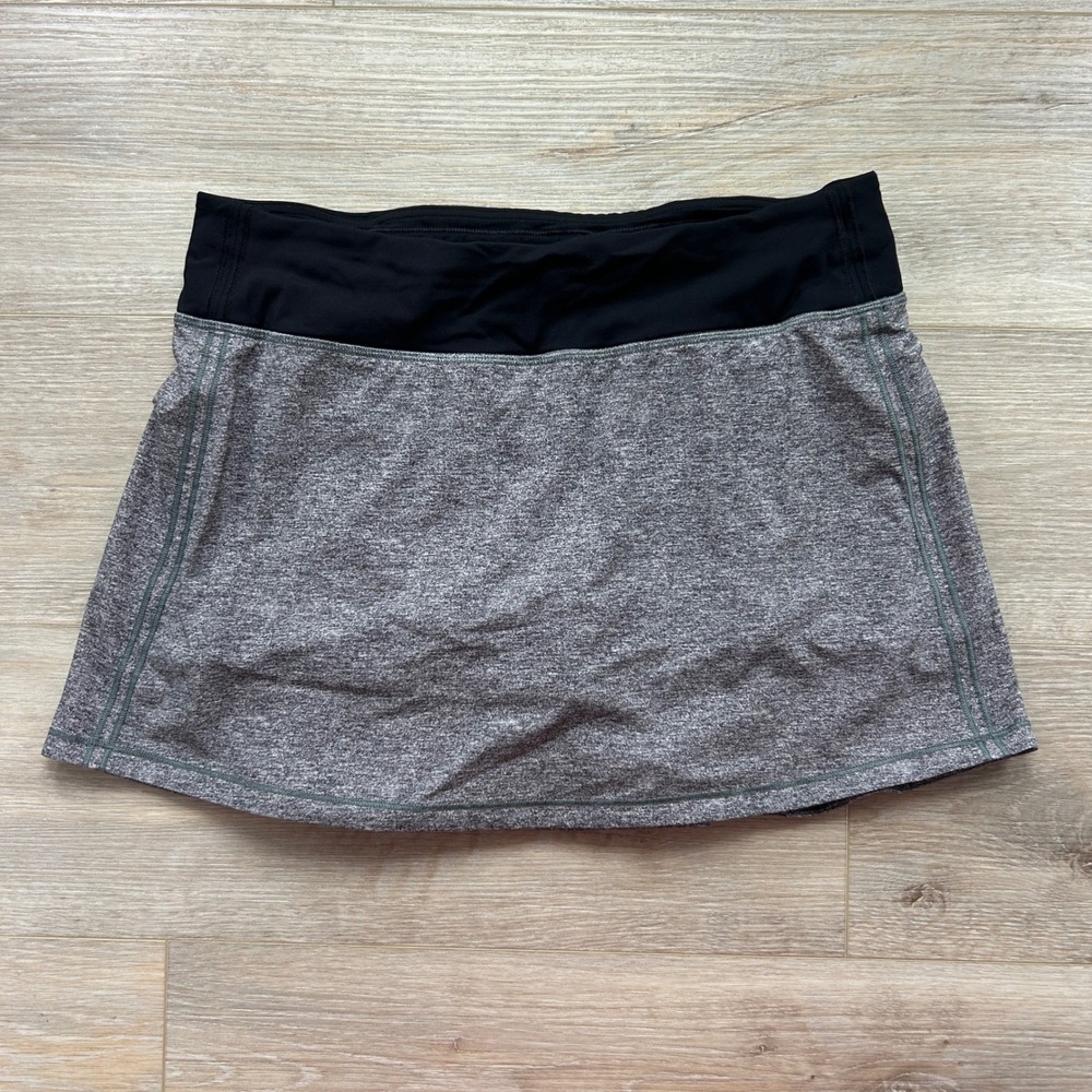 Lululemon Size 8 Tall MR Pace Rival Lined 3.5" Skort Gray & Black *No Panel